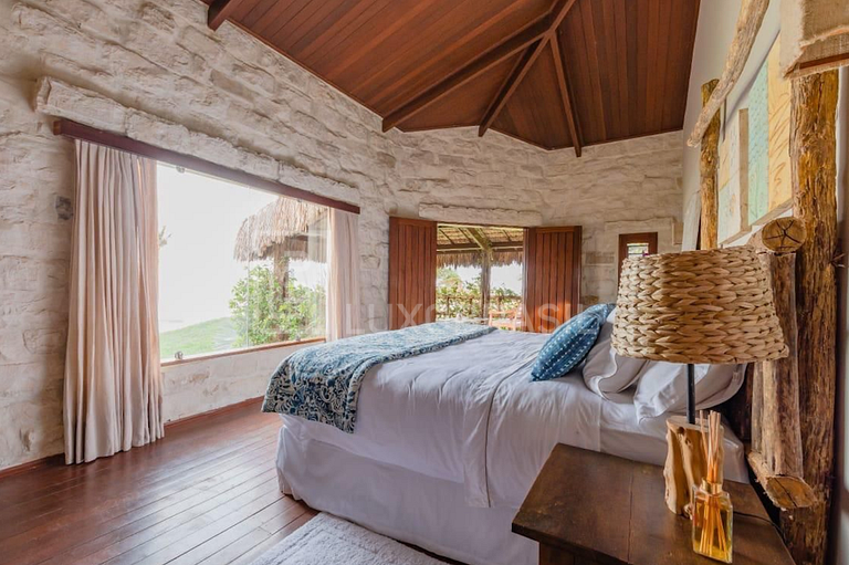 LUXOBRASIL #CE01 Stone House 05 Bedrooms Beachfront Icaraizi