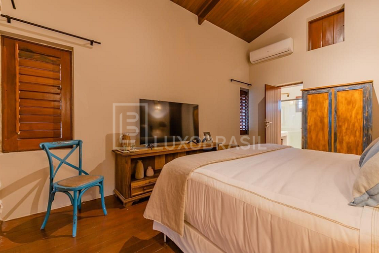 LUXOBRASIL #CE01 Stone House 05 Bedrooms Beachfront Icaraizi