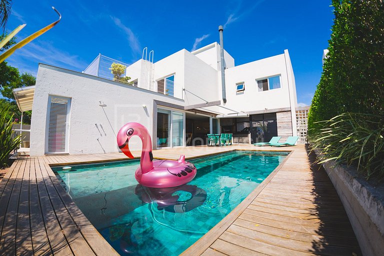 LUXOBRASIL #JR01 Casa 4 suites Esmeralda - Jurerê Casa Alqui