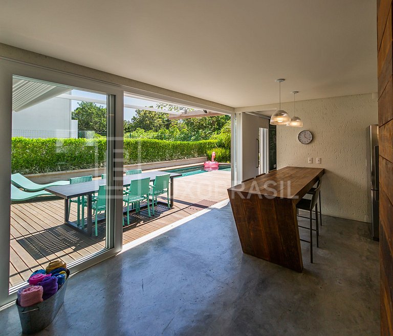 LUXOBRASIL #JR01 Casa 4 suites Esmeralda - Jurerê Casa Alqui