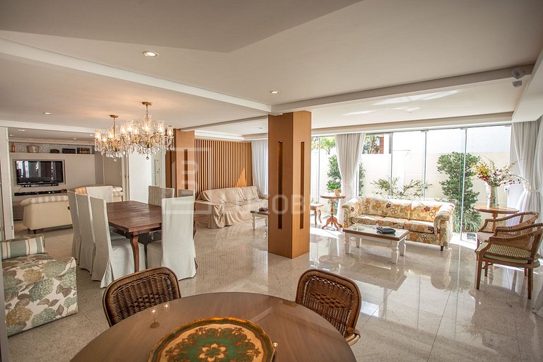 Casa Aconchego – 5 Suítes em Jurerê Internacional