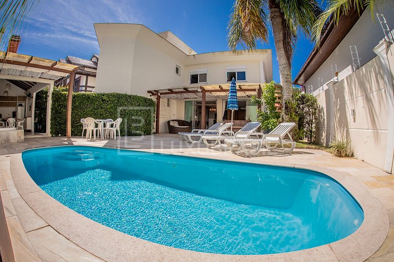 LB - JR04 Casa Aconchego - Jurerê Internacional Vacation Hom