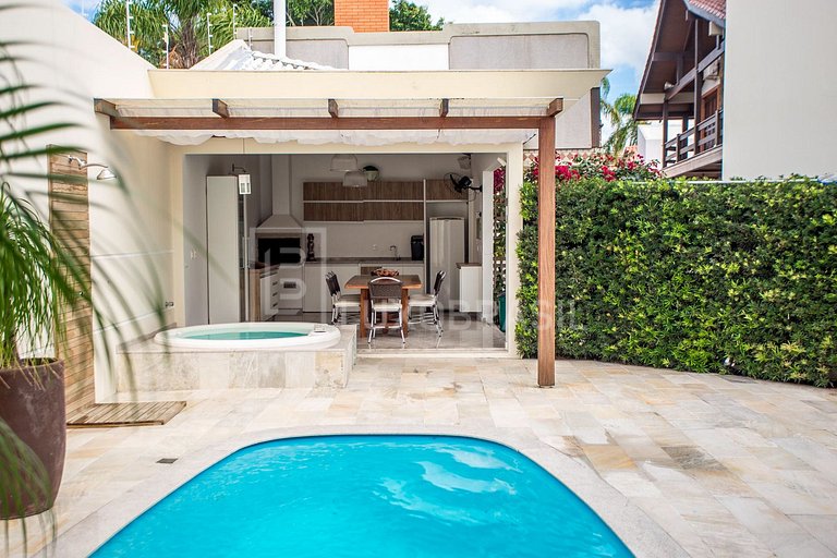 LUXOBRASIL #JR04 Casa Aconchego - Jurerê Internacional Vacat