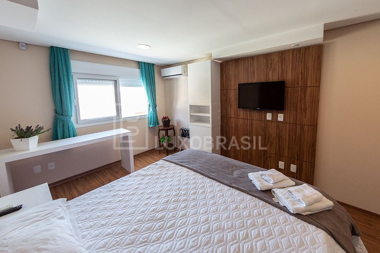 Casa Aconchego – 5 Suítes em Jurerê Internacional