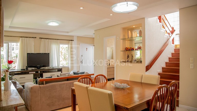 Casa Divina Felicidade – 5 Quartos em Jurerê