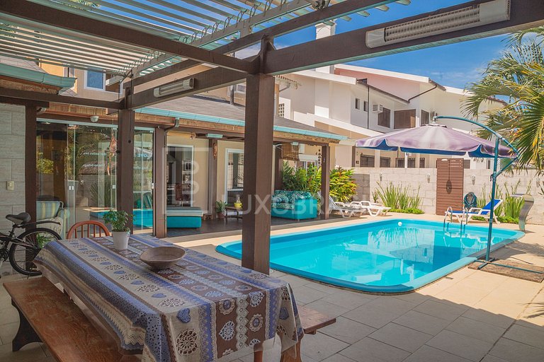 Casa Divina Felicidade – 5 Quartos em Jurerê