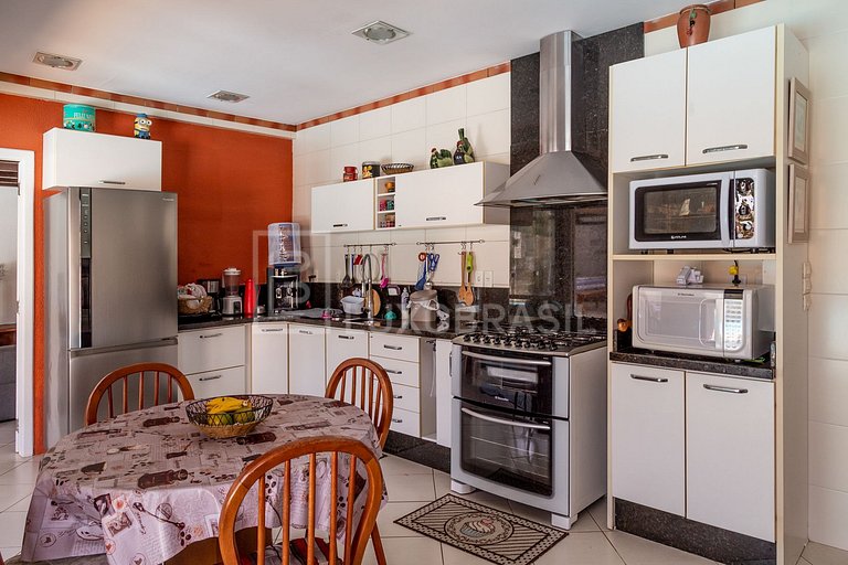 Casa Divina Felicidade – 5 Quartos em Jurerê