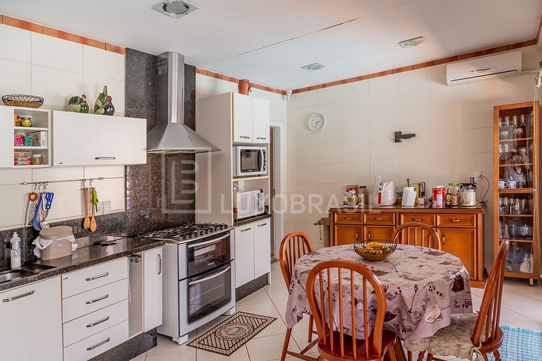 Casa Divina Felicidade – 5 Quartos em Jurerê