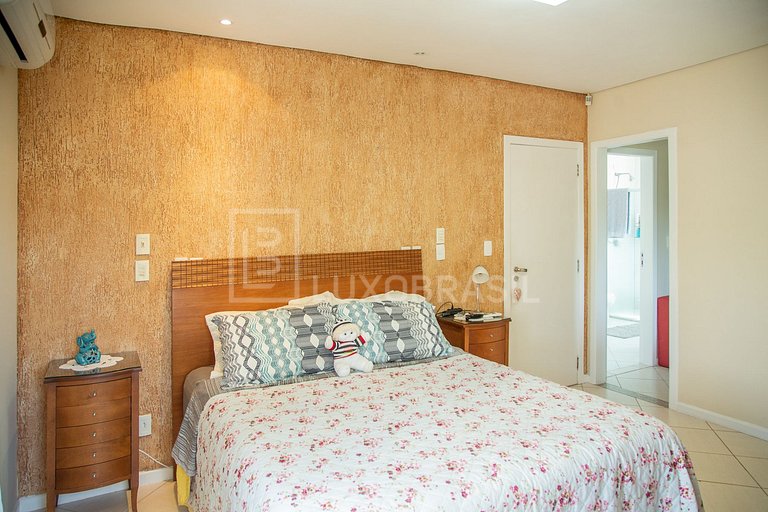 Casa Divina Felicidade – 5 Quartos em Jurerê