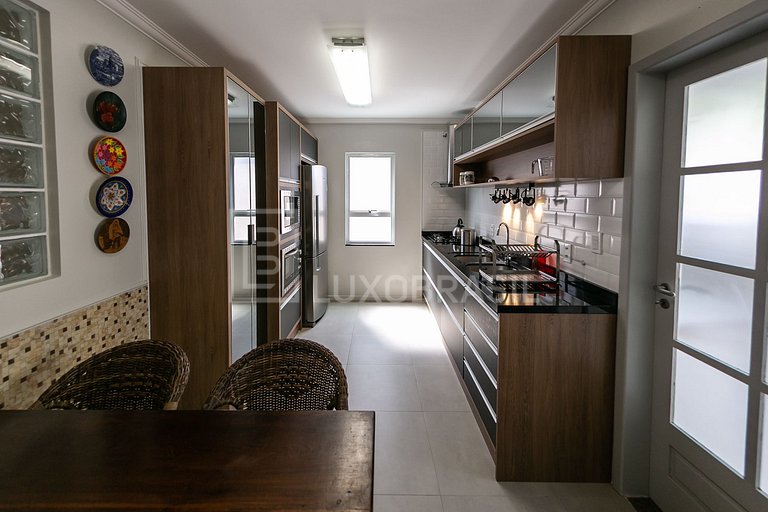 LUXOBRASIL #JR06 Casa Golden Sun - Jurerê Internacional Casa