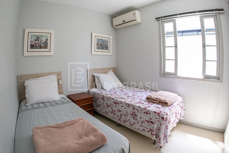 LUXOBRASIL #JR06 Casa Golden Sun - Jurerê Internacional Hous