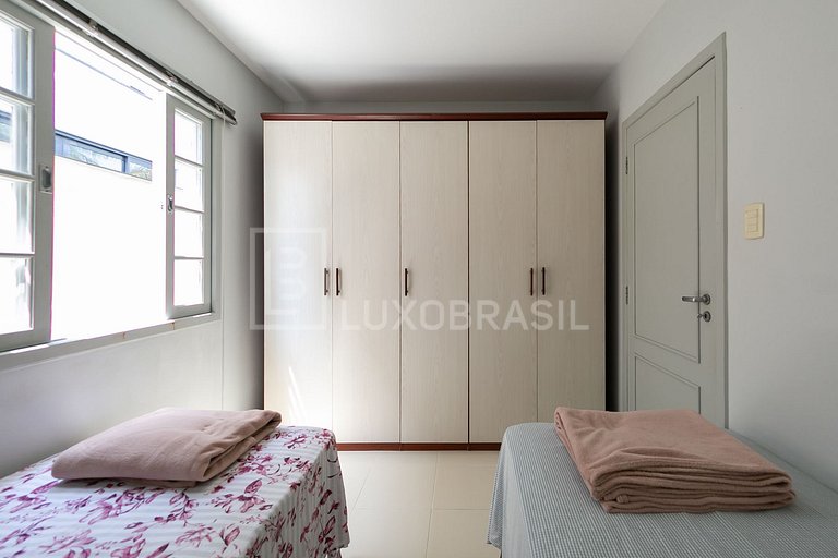 LUXOBRASIL #JR06 Casa Golden Sun - Jurerê Internacional Hous
