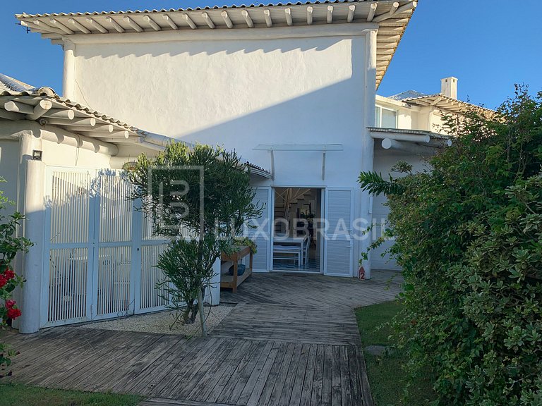 Casa Rosé 05 Suítes Praia Rasa