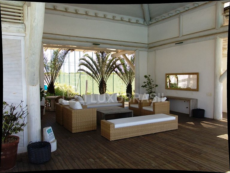 Casa Villa Branca 05 Suítes Praia Rasa