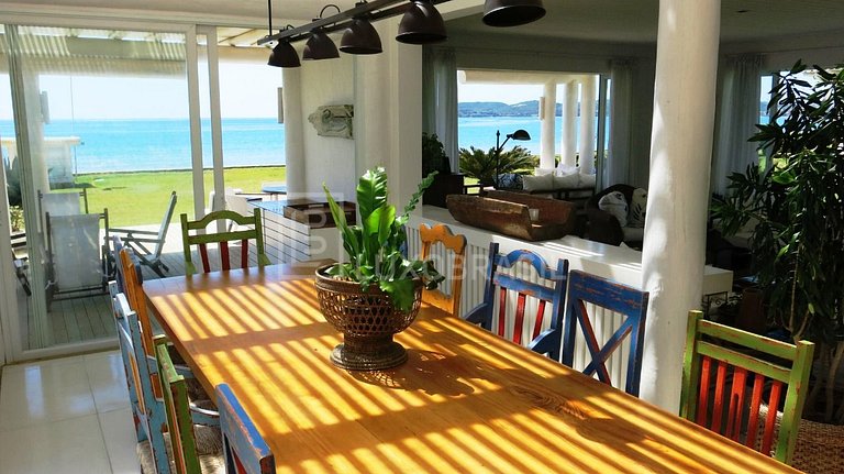 Casa Villa Branca 05 Suítes Praia Rasa