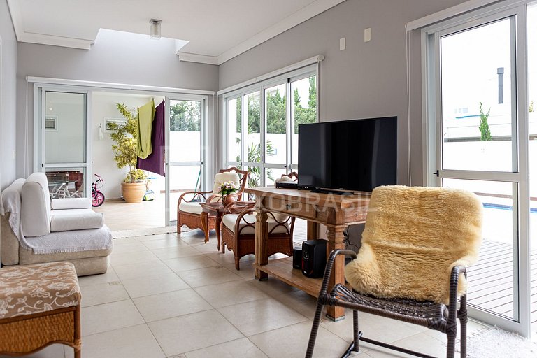 LUXOBRASIL #JR07 Casa Puro Encanto - Jurerê Internacional Ca