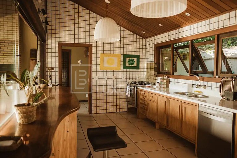 LUXOBRASIL #BZ48 Casa Sarava Búzios Vacation Rentals