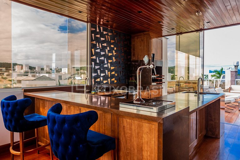 Mansão Blue Heart – 5 Quartos em Jurerê Internacional