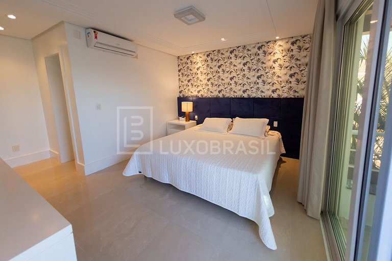 LUXOBRASIL #JR08 Mansão Blue Heart - Jurerê Internacional Ca