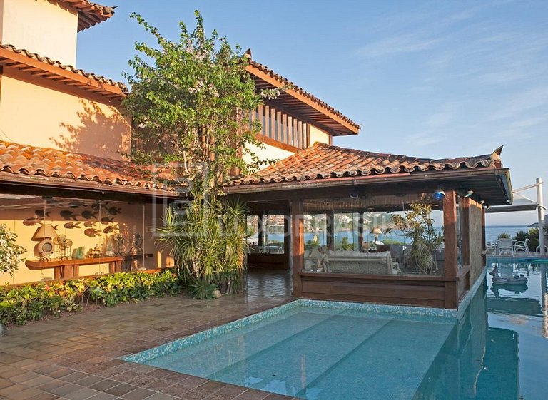 LUXOBRASIL #BZ51 Vila Búzios Pé na Areia Vacation Rentals