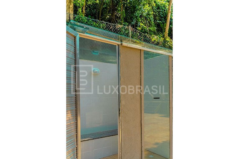 Casa em São Conrado com 4 quartos para locação de temporada