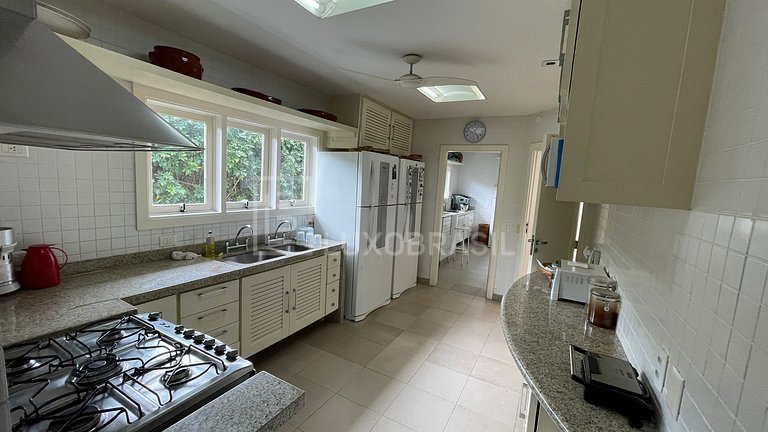 Linda casa em Manguinhos