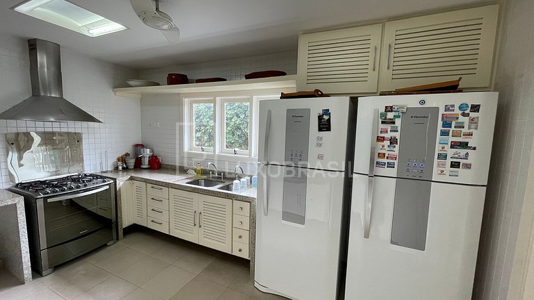 LUXOBRASIL #BZ03 House Céu Azul 04 Suites 100m Beach Búzios