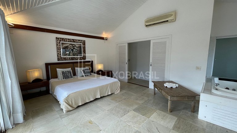 Linda casa em Manguinhos #328