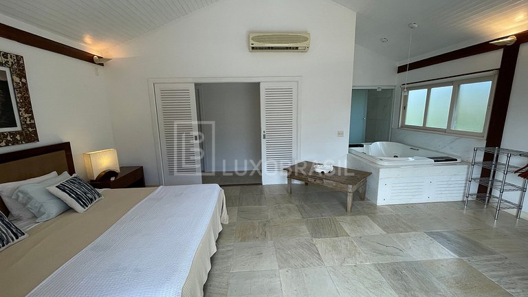 Linda casa em Manguinhos