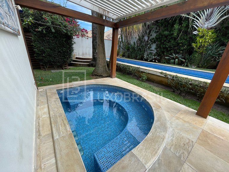 LUXOBRASIL #BZ03 House Céu Azul 04 Suites 100m Beach Búzios