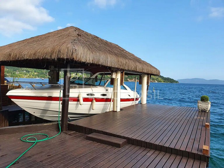 Casa Angra dos Reis 04 Suítes