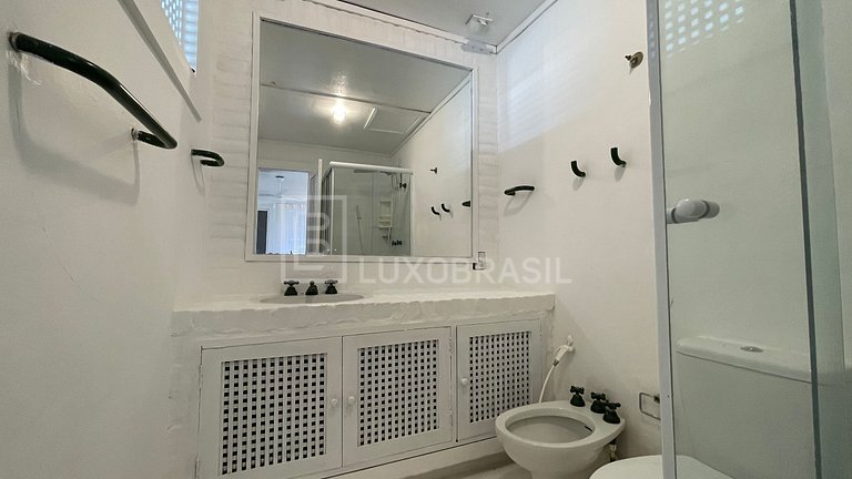 LUXOBRASIL #BZ13 Casa da Ferradura 05 Dormitorios Frente al