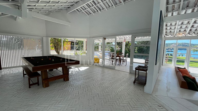 LUXOBRASIL #BZ13 Casa da Ferradura 05 Dormitorios Frente al