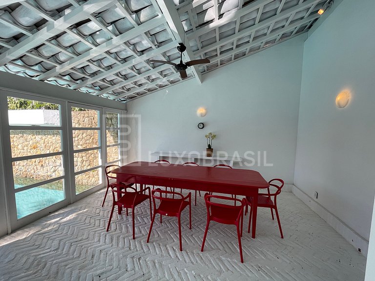 LUXOBRASIL #BZ13 Casa da Ferradura 05 Bedrooms Sea Front Búz