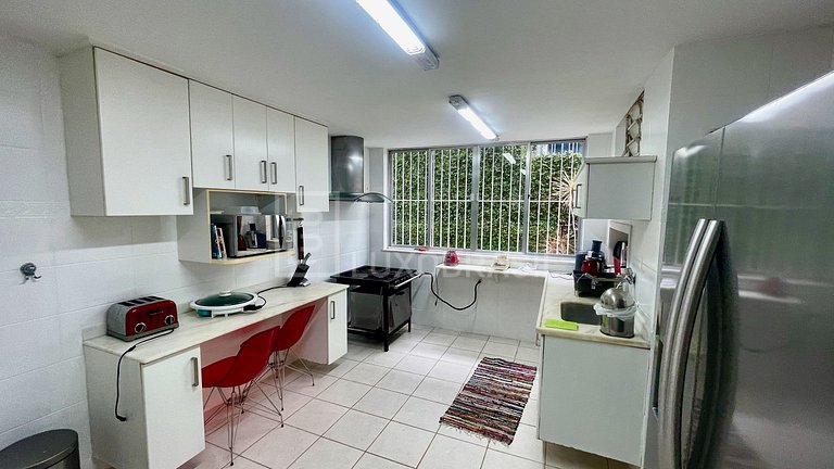 LUXOBRASIL #RJ293 Charming House in Jardim Botânico 04 Bedro