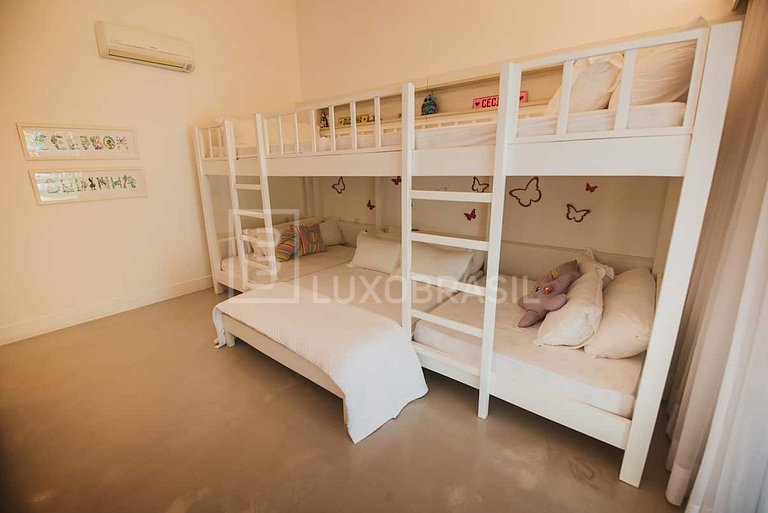 LUXOBRASIL #CE02 Villa Crôa dos Cocos 07 Bedrooms Vacation R