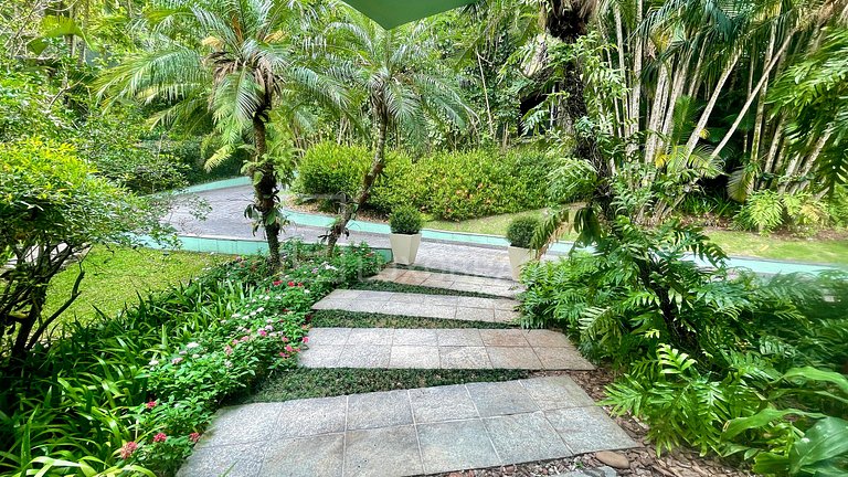 Excelente casa na Estrada do Joá, para eventos #740