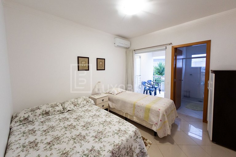 LB - JR10 Casa Celebrare - Jurerê Internacional