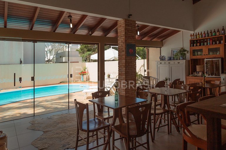 Casa Aconchego Jurerê – 4 Quartos em Jurerê Internacional
