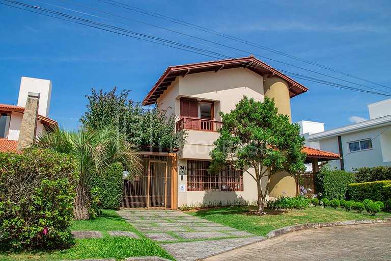 Casa Aconchego Jurerê – 4 Quartos em Jurerê Internacional