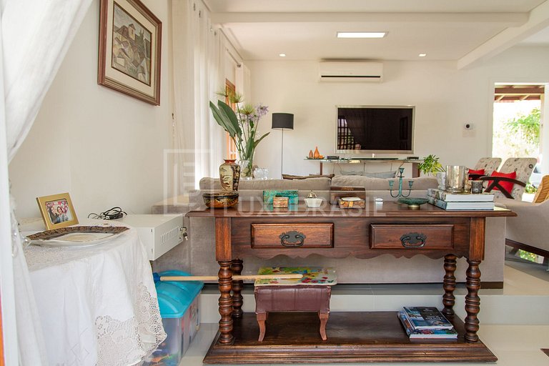 Casa Aconchego Jurerê – 4 Quartos em Jurerê Internacional