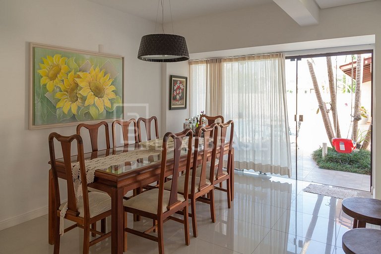 Casa Aconchego Jurerê – 4 Quartos em Jurerê Internacional