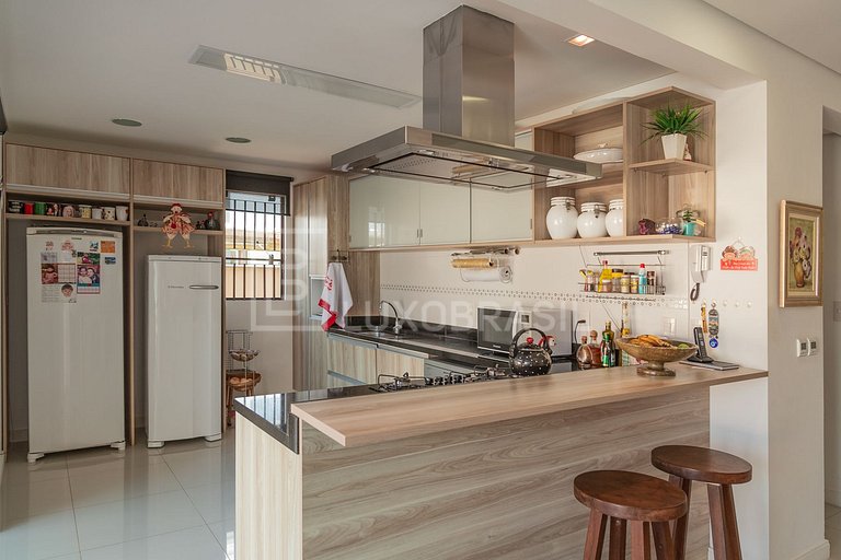Casa Aconchego Jurerê – 4 Quartos em Jurerê Internacional