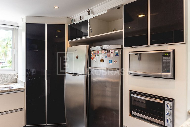 Casa Oasis – 5 Quartos em Jurerê Internacional