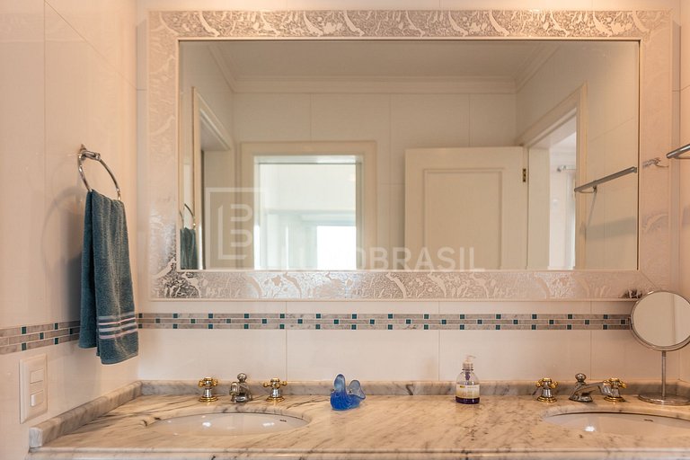 Casa Oasis – 5 Quartos em Jurerê Internacional