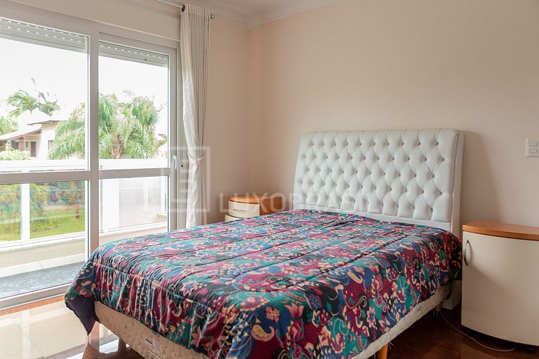Casa Oasis – 5 Quartos em Jurerê Internacional