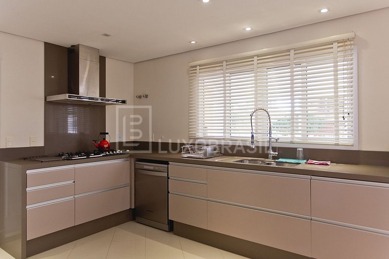 LUXOBRASIL #JR15 House Real Estate - Jurerê Internacional Ho