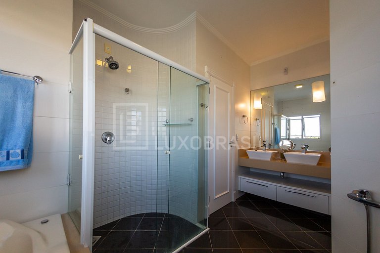 LUXOBRASIL #JR15 House Real Estate - Jurerê Internacional Ho