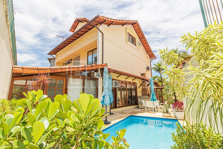 Casa 3 andares Barra da Tijuca Jardim Clube da Barra