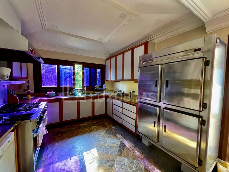 LB - RJ122 Alto da Gávea House Seasonal Rent, Photos and Adv